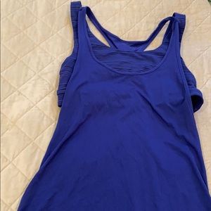Lululemon tank